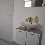 Casa Kim Πανσιόν 4*
