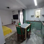 Πανσιόν Casa Kim 4*