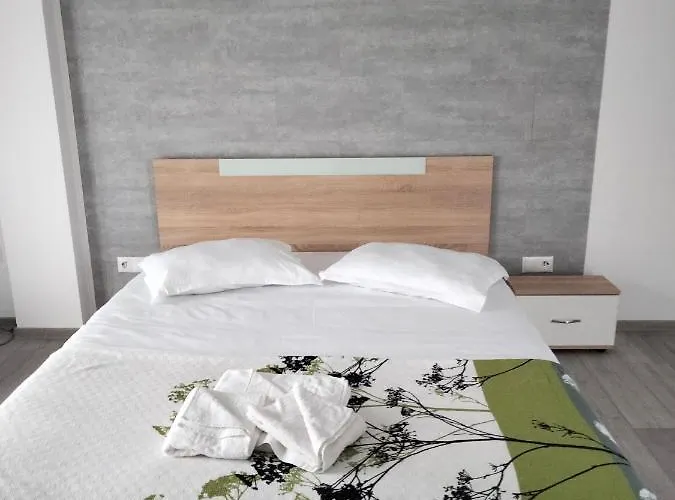 Casa Kim Πανσιόν 4*